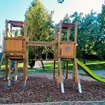 Gardasee Гостевой дом Кастельнуово-дель-Гарда