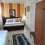 Gardasee 3* Кастельнуово-дель-Гарда