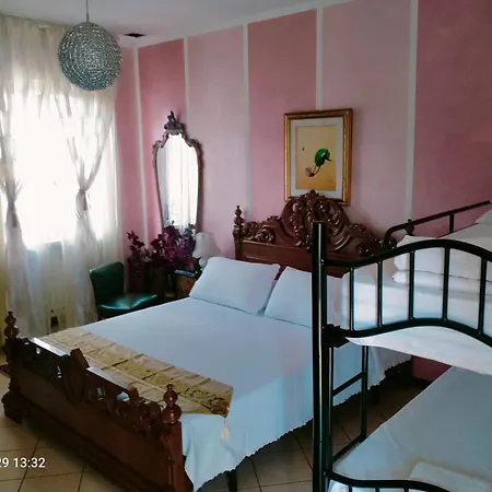 Casa de hóspedes Gardasee 3*